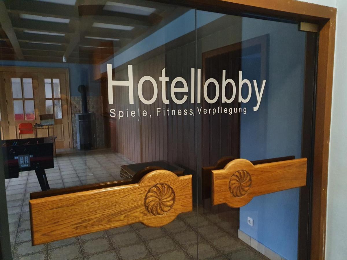 הופביבר Garni Hotel Biebertal Am Milseburgradweg מראה חיצוני תמונה