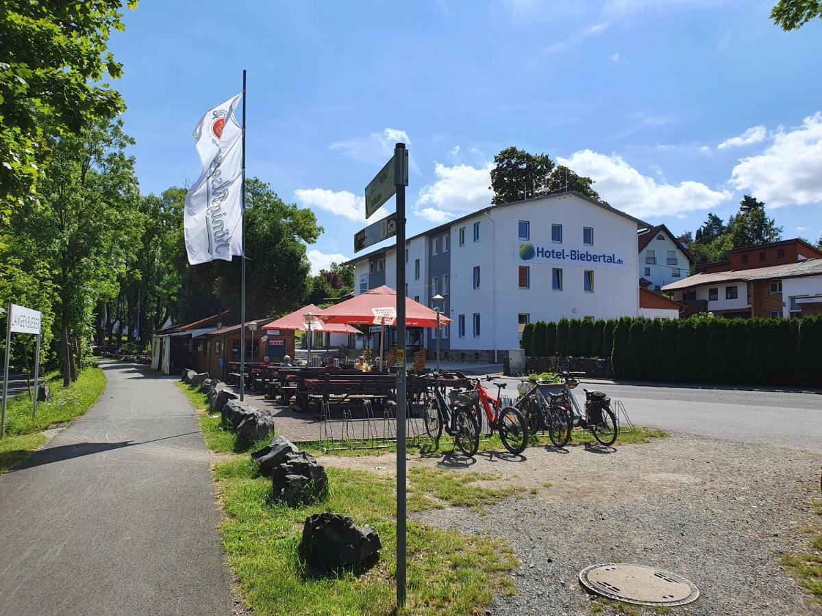 הופביבר Garni Hotel Biebertal Am Milseburgradweg מראה חיצוני תמונה
