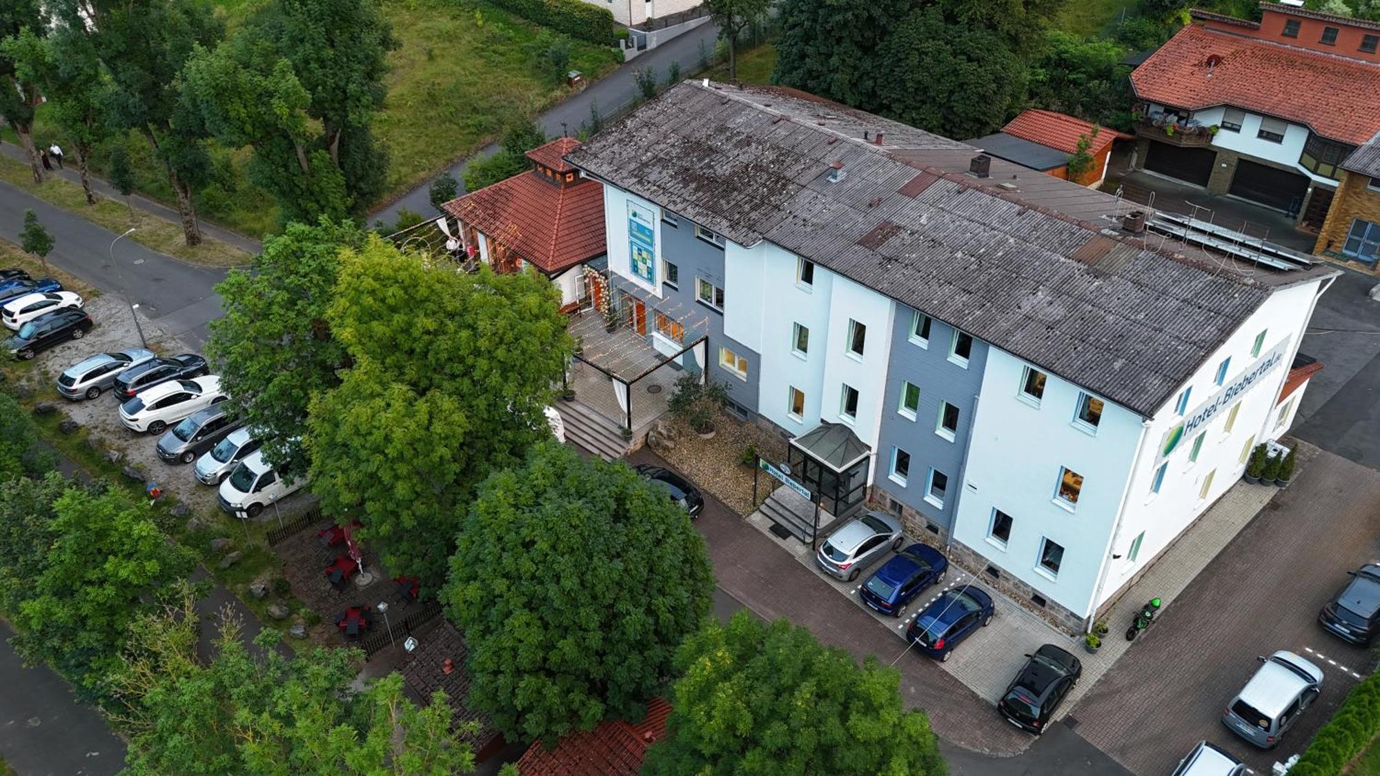 הופביבר Garni Hotel Biebertal Am Milseburgradweg מראה חיצוני תמונה